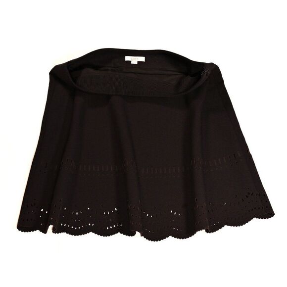 LOFT | Eyelet Scallop Skirt | Black | A-Line | Size 10 - Picture 2 of 4